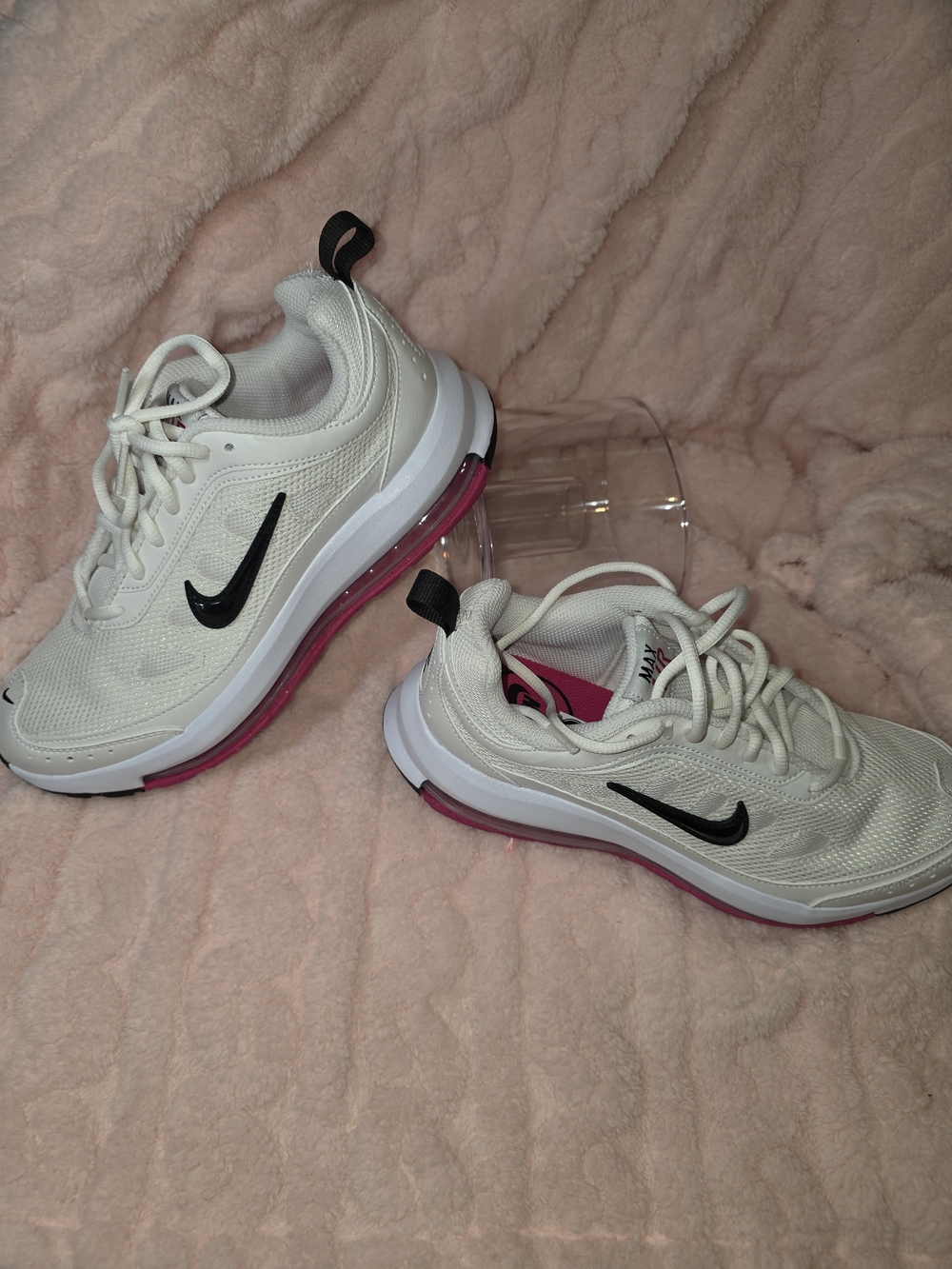 Nike Air MAX AP PHANTON/BLACK Women's Cream Mesh Athletic Shoes Black Swoosh